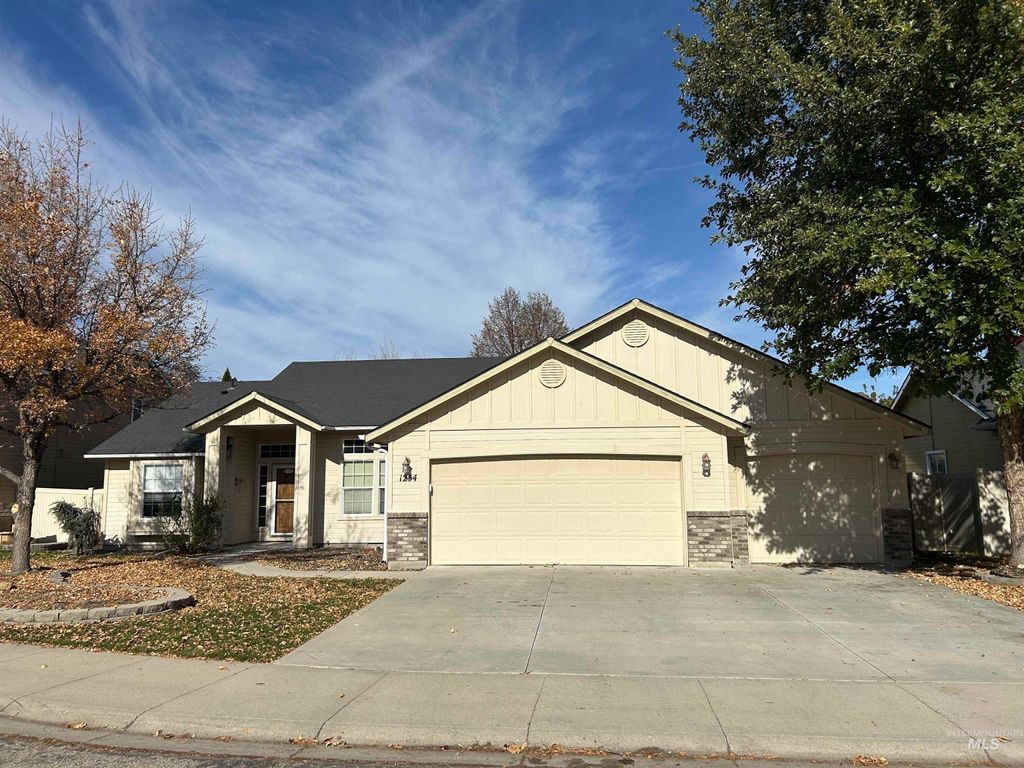 Photo of 1254 E Sicily St, Meridian, ID 83642 (MLS # 98965635)