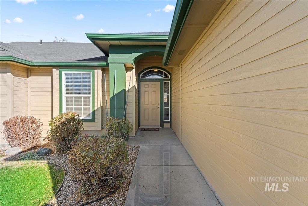 Photo of 4018 E Indigo Ct, Nampa, ID 83687 (MLS # 98969072)