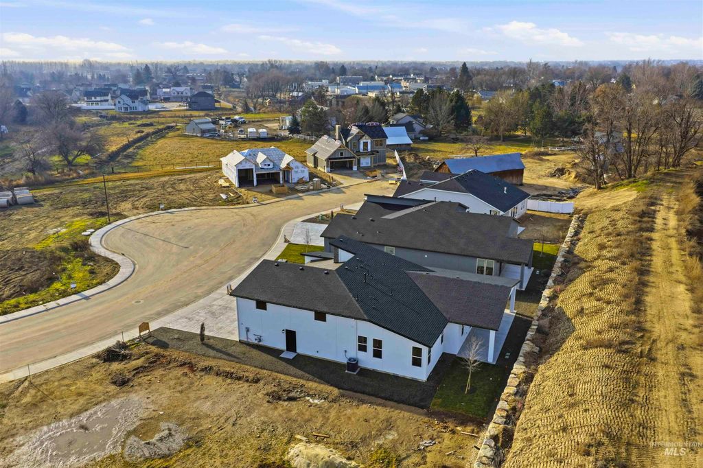 Photo of 438 W Millstone St, Middleton, ID 83644 (MLS # 98973787)