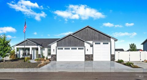 Photo of 403 Blacksmith Avenue, Fruitland, ID 83619 (MLS # 98958770)