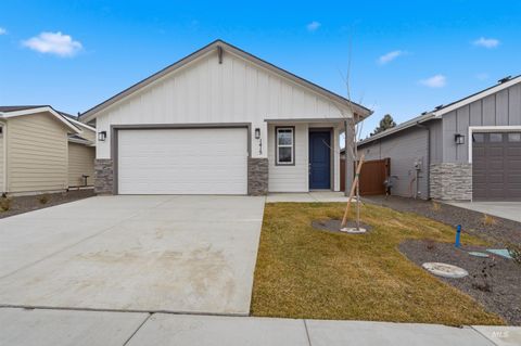 Photo of 1415 E Prairiefire St, Meridian, ID 83646 (MLS # 98932372)