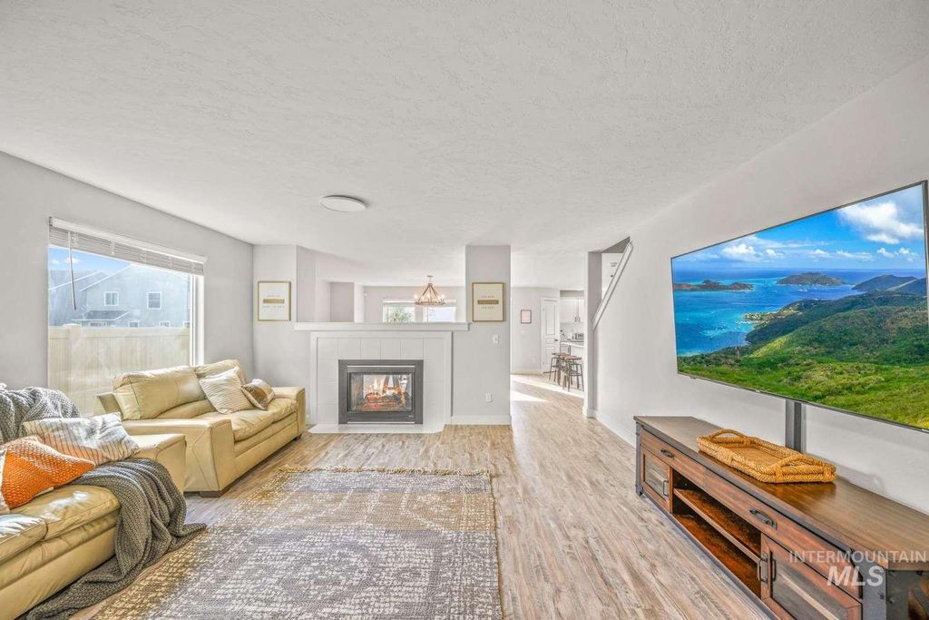 Photo of 1591 Vinifera Ave, Kuna, ID 83634 (MLS # 98968674)