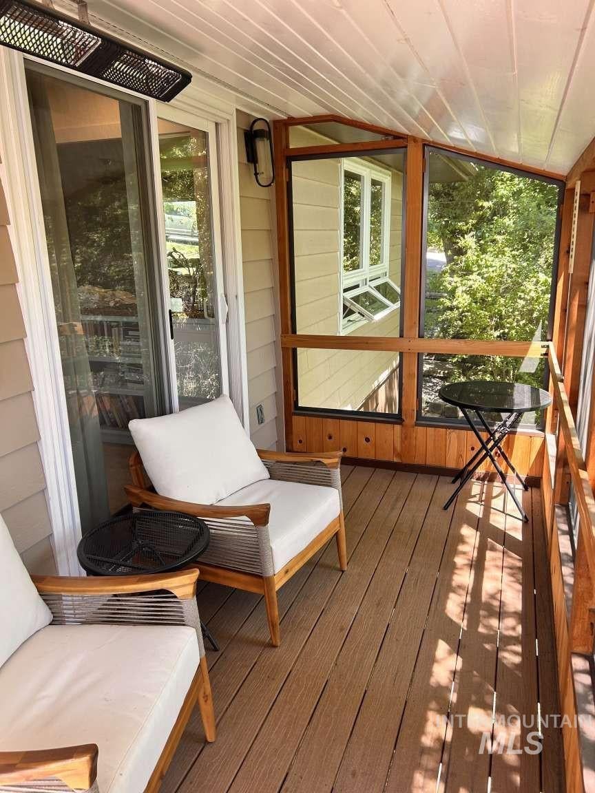 Photo of 105 N Pine St, Troy, ID 83871 (MLS # 98998975)