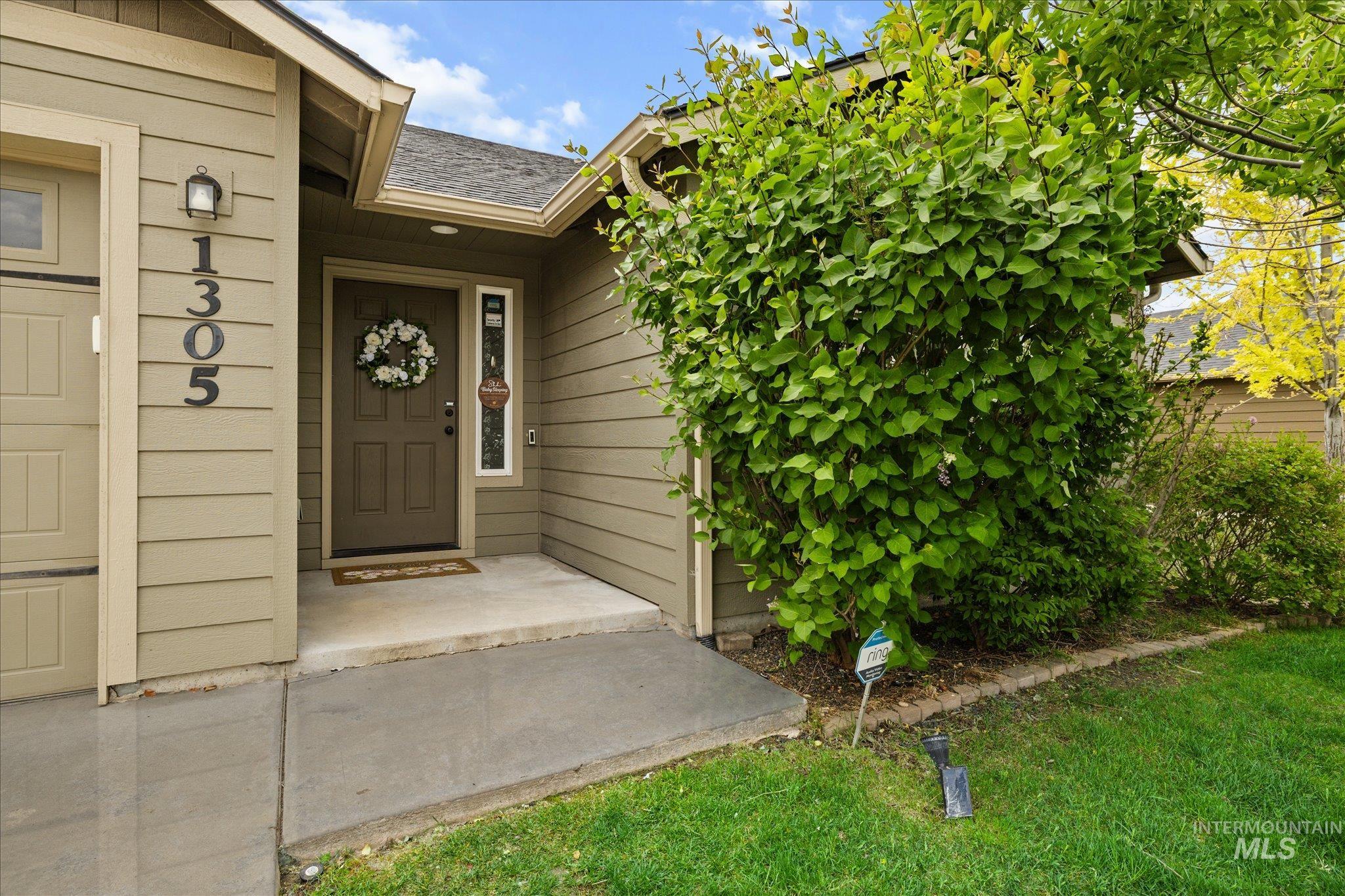 1305 W Tacola St.