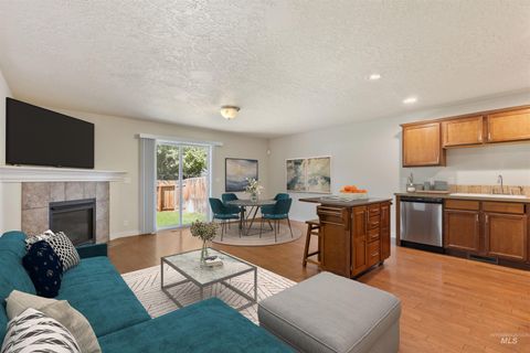 Photo of 2209 S Amy Avenue, Boise, ID 83706 (MLS # 98948824)