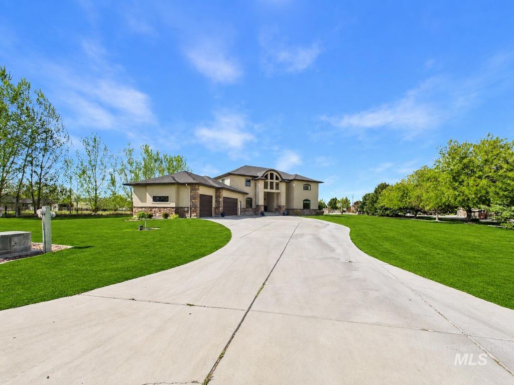 Photo of 20 W 218 S, Burley, ID 83318 (MLS # 98984610)