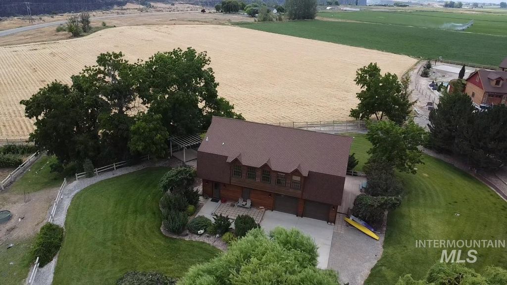 Photo of 3696 N 4425 E, Murtaugh, ID 83344 (MLS # 98955456)