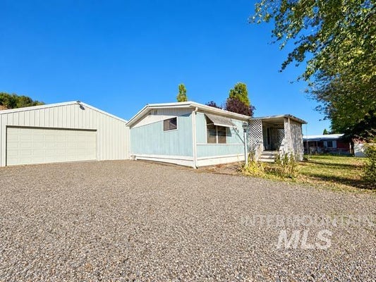 1340 PEASLEE AVE, CLARKSTON, WA 99403 - Image 3f2f81de05bd3cdc2e34e7c793db6dee/1993463560