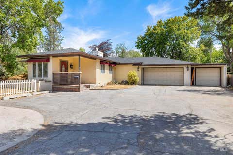 Photo of 2176 Addison Ave E Ave, Twin Falls, ID 83301 (MLS # 98991351)