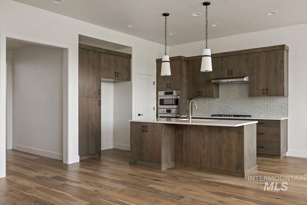 Photo of 998 E Escalation St, Meridian, ID 83642 (MLS # 98972231)