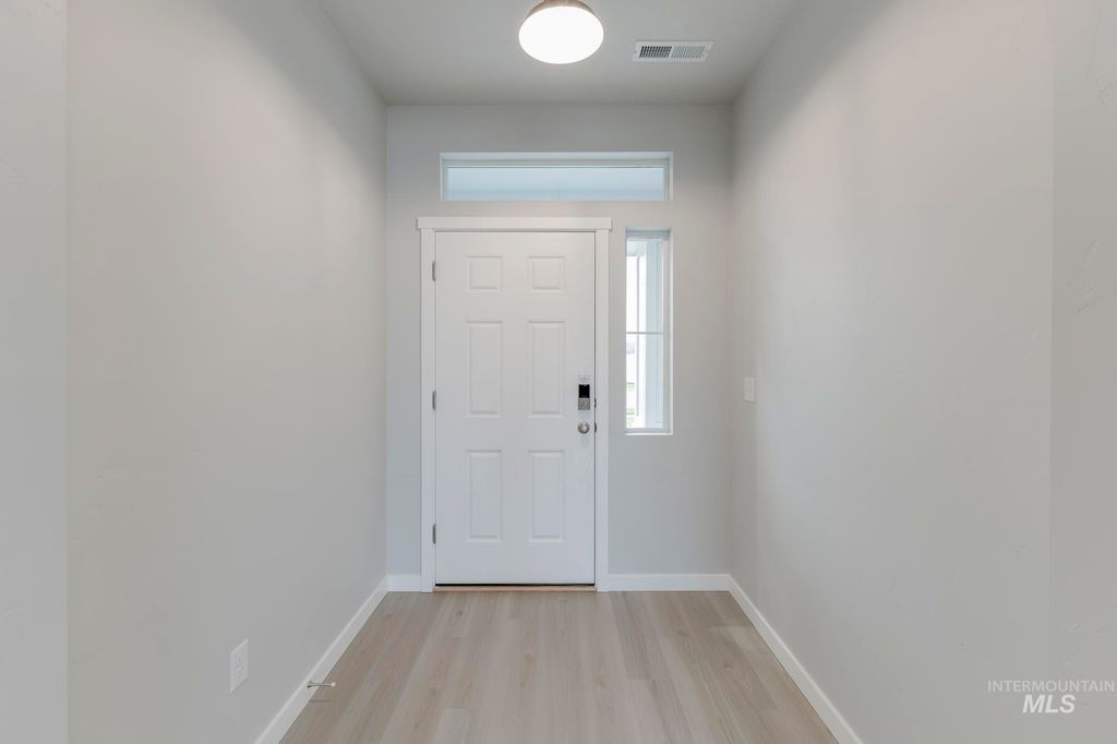 Photo of 7260 E Marble Springs Dr, Nampa, ID 83687 (MLS # 98968367)