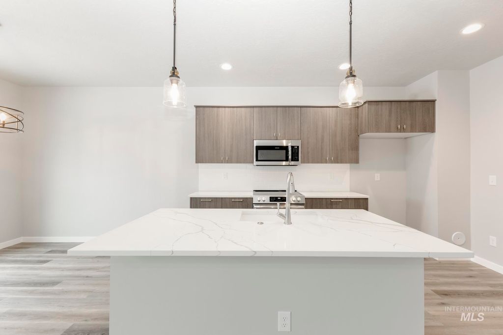 Photo of 6612 W Black Butte Dr, Meridian, ID 83646 (MLS # 98978563)