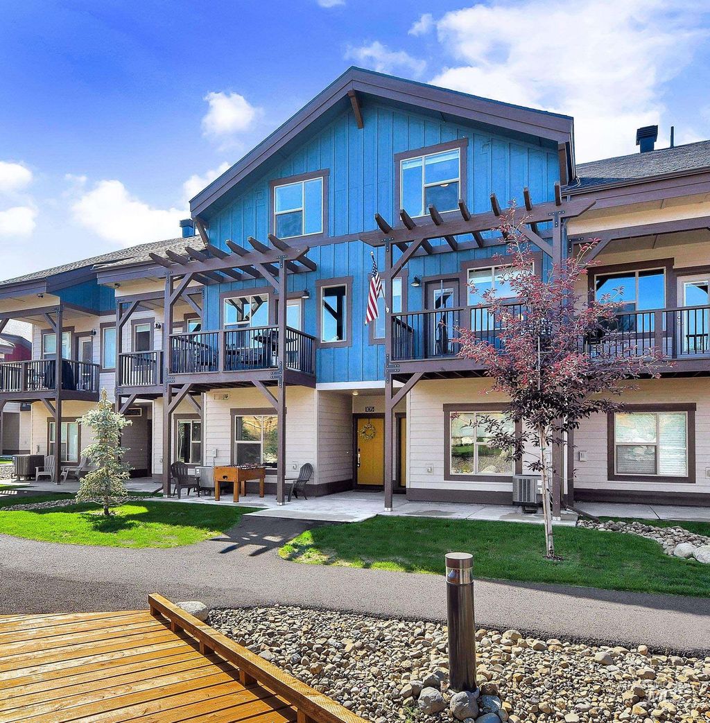 Photo of 107 Broken Pine Lane, McCall, ID 83638 (MLS # 98981544)