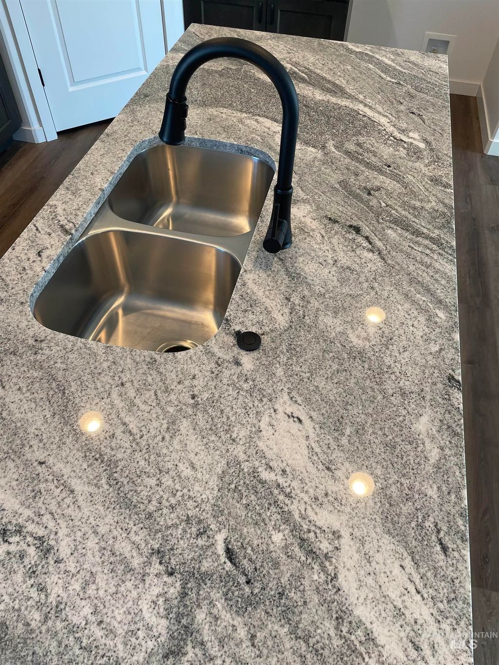 Photo of 2022 Harrison St, Twin Falls, ID 83301 (MLS # 98961581)