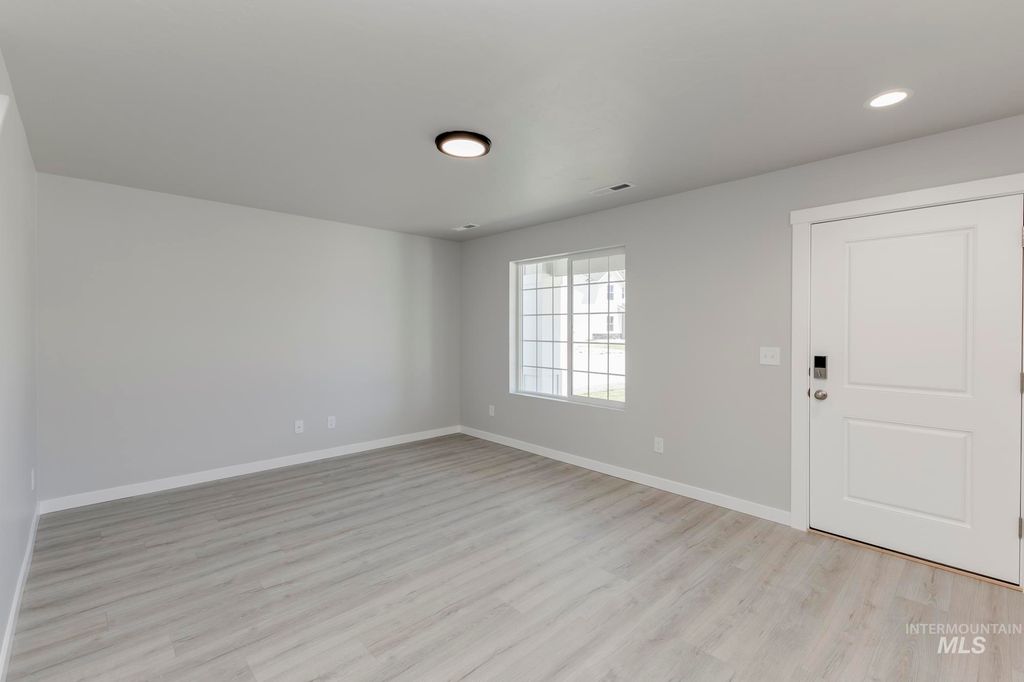 Photo of 8166 E Cool River Lp, Nampa, ID 83687 (MLS # 98974788)