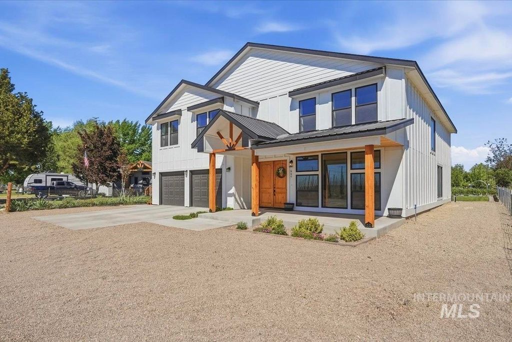 Photo of 660 3rd Street, Notus, ID 83656 (MLS # 98986449)