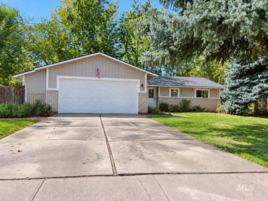 4211 N JENNIFER PL, BOISE, ID 83704 - Image 3fdbbfd5a007767ab3a77f8482f51188/1071841791