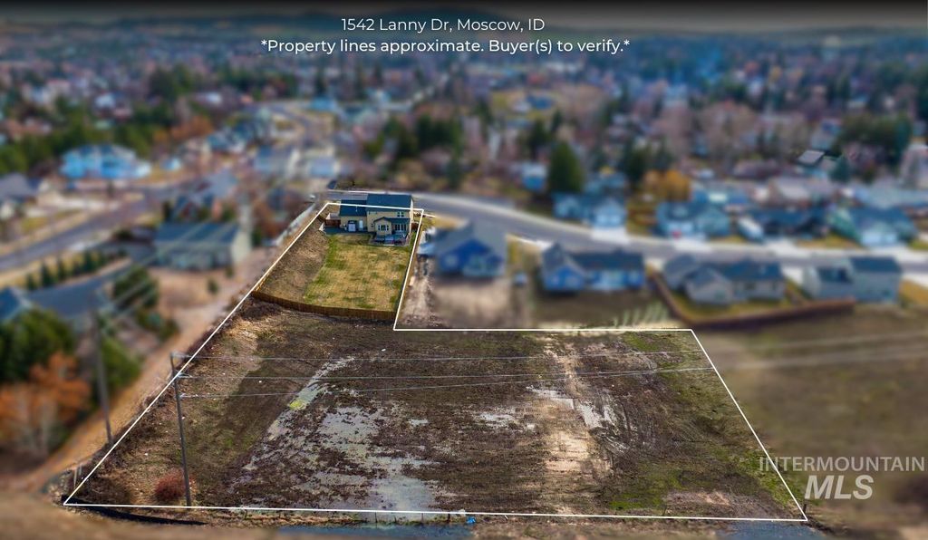 Photo of 1542 Lanny Dr, Moscow, ID 83843 (MLS # 98977870)