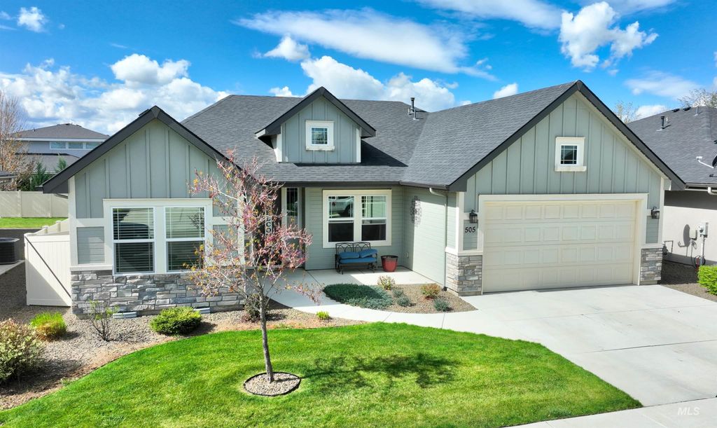 Photo of 505 E Pascua Dr, Kuna, ID 83634 (MLS # 98983538)