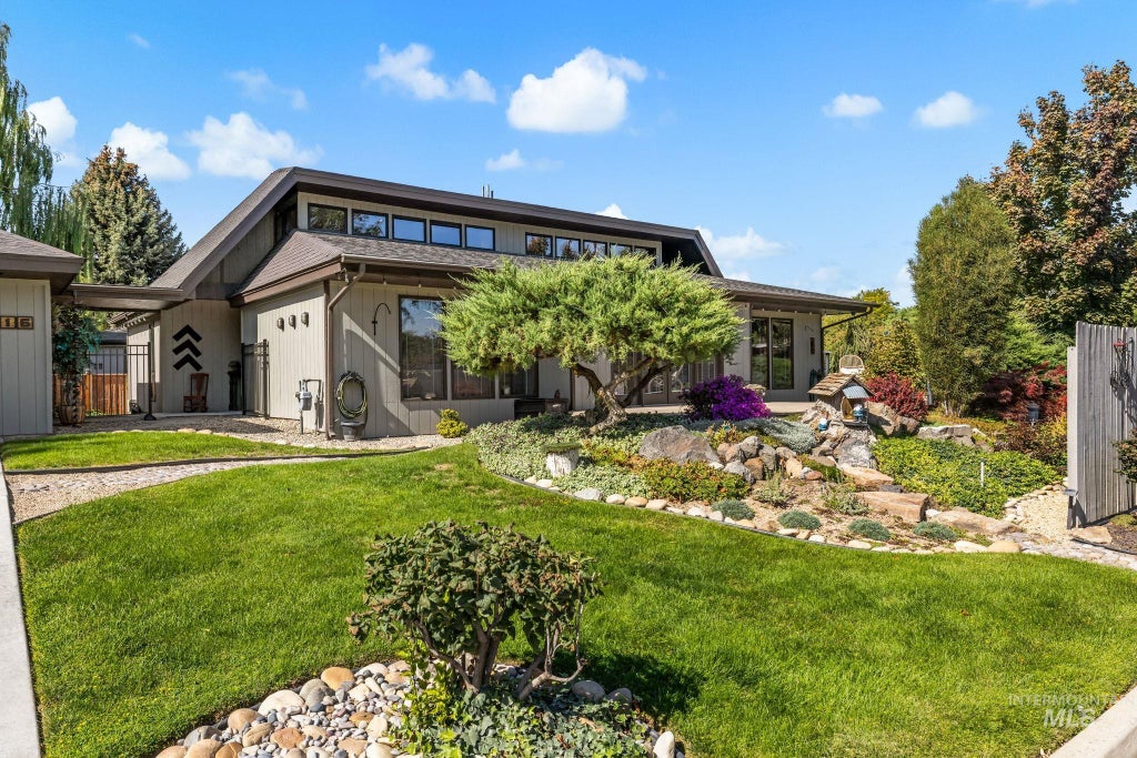 Photo of 2416 Terrace Dr, Caldwell, ID 83605 (MLS # 99002720)