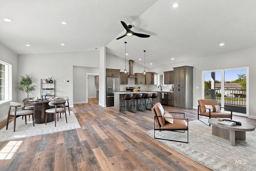 Photo of 1023 Richardson Avenue, Lewiston, ID 83501 (MLS # 99002755)