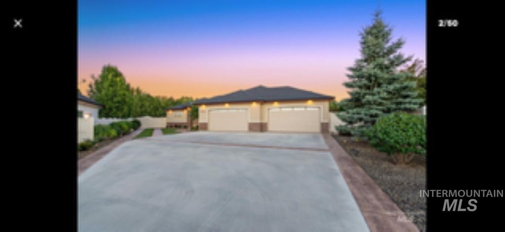 Photo of 2860 W Idaho, Emmett, ID 83617 (MLS # 98976320)