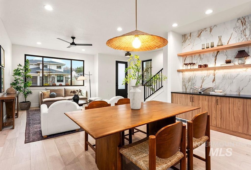 Photo of 3337 W Whimbrel Lane #Middle Unit, Boise, ID 83703 (MLS # 98983221)