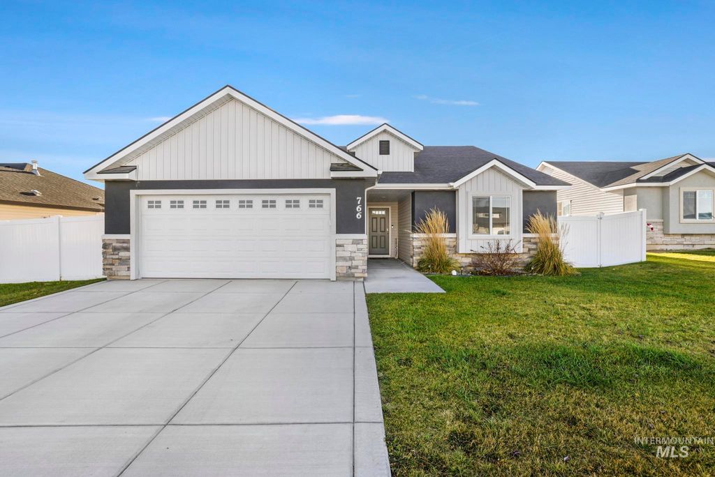 Photo of 766 Cortni Drive, Twin Falls, ID 83301 (MLS # 98969682)