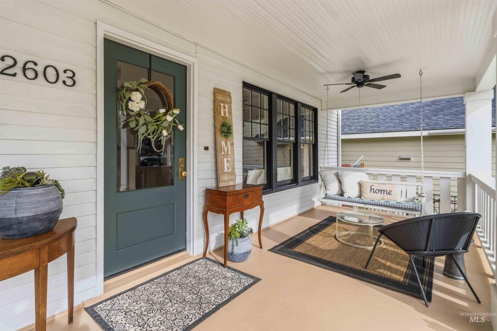 Photo of 2603 N 28th St, Boise, ID 83703 (MLS # 98983021)