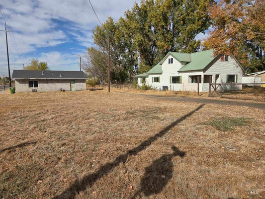 1242 S 12TH ST EXT, PAYETTE, ID 83661 - Image 406ac291aaadefa0f1d3ca92ae3dc560/2226531695