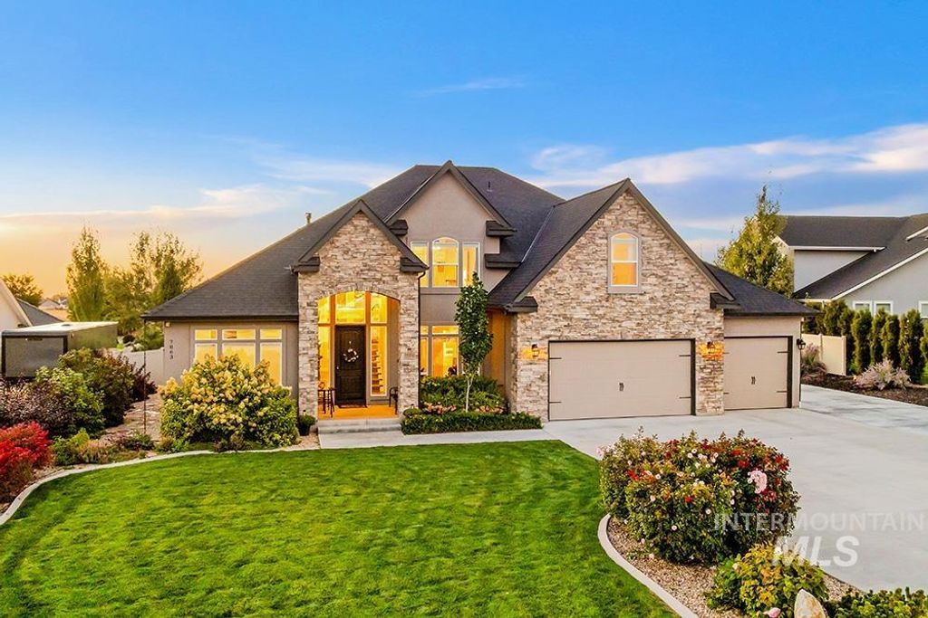 Photo of 7063 S Pear Blossom Way, Meridian, ID 83642 (MLS # 98964051)