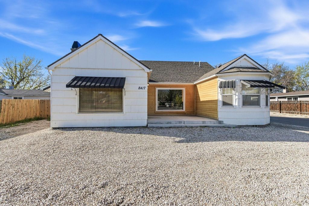 Photo of 8417 W Goddard Road, Boise, ID 83704 (MLS # 98981693)