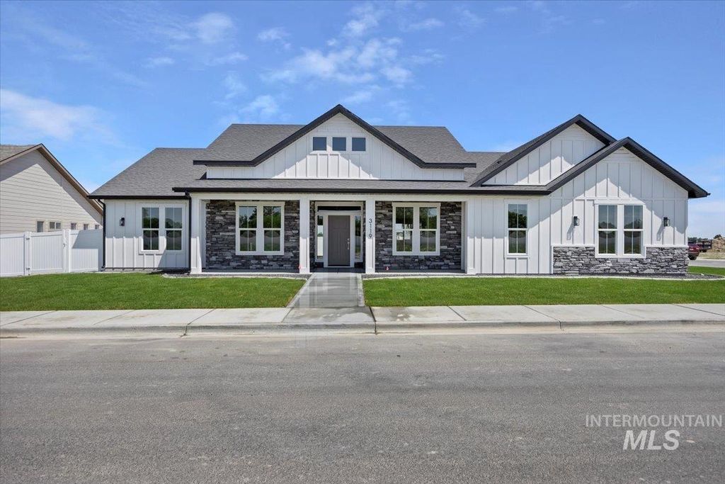 Photo of 3119 Crescent Moon Rd, Twin Falls, ID 83301 (MLS # 98950676)