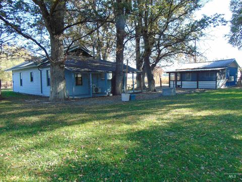 2933 2nd Street Harper OR 97906