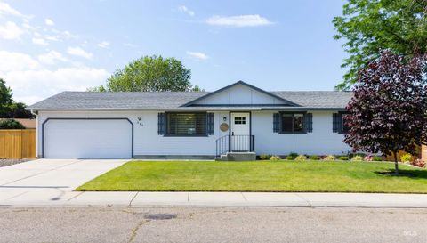 393 W Willowbrook Meridian ID 83642