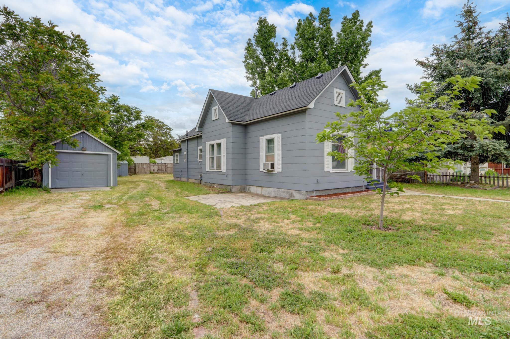 810 S Washington Ave