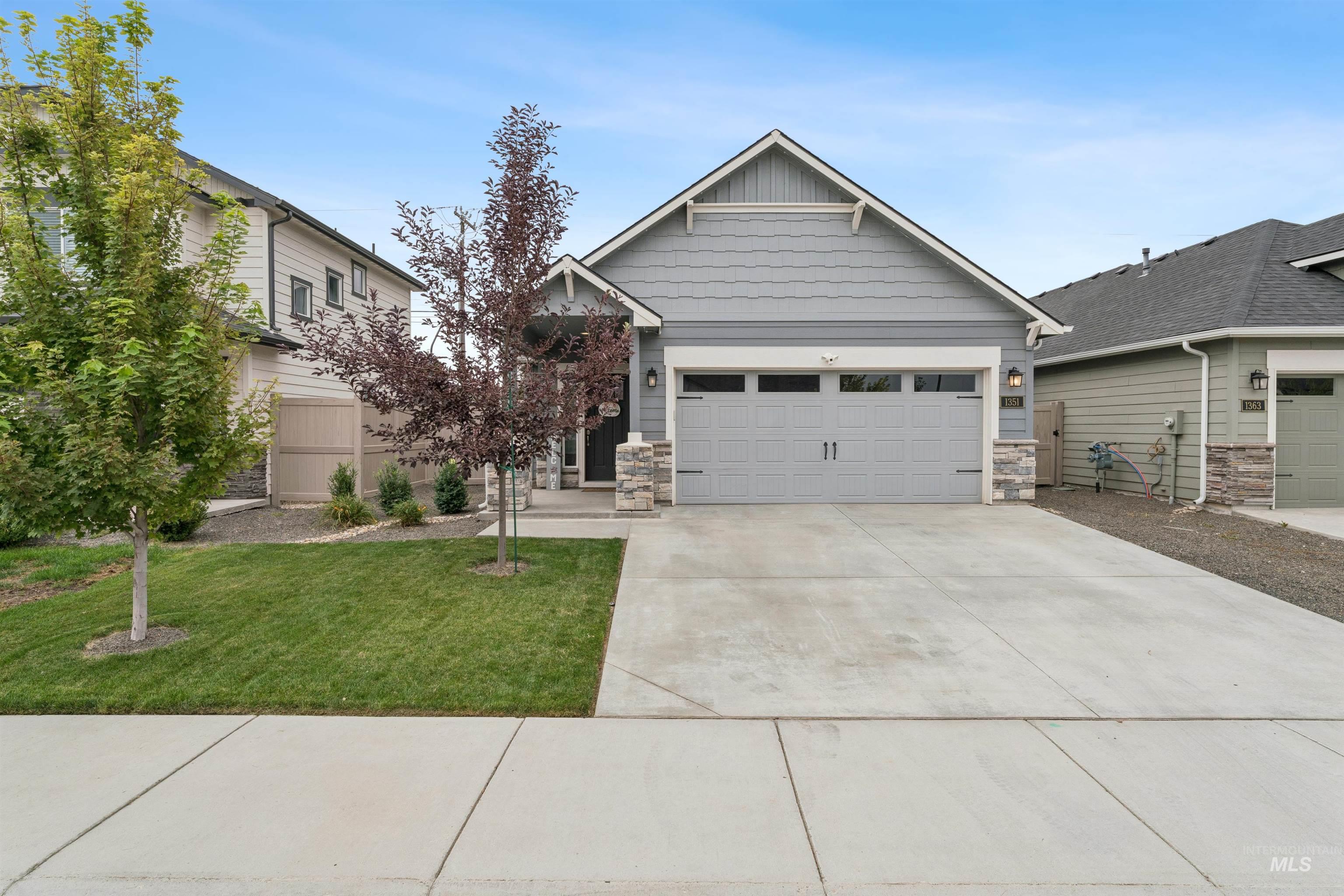 1351 W Santiago St.