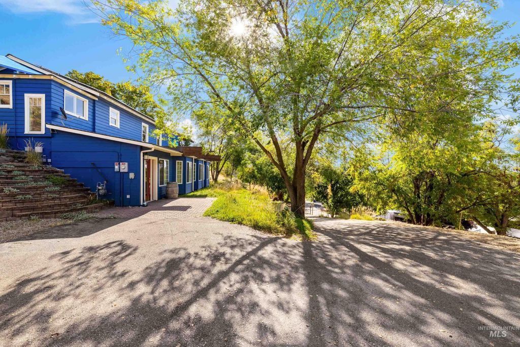 Photo of 4462 N Kitsap Way, Boise, ID 83703 (MLS # 98963936)