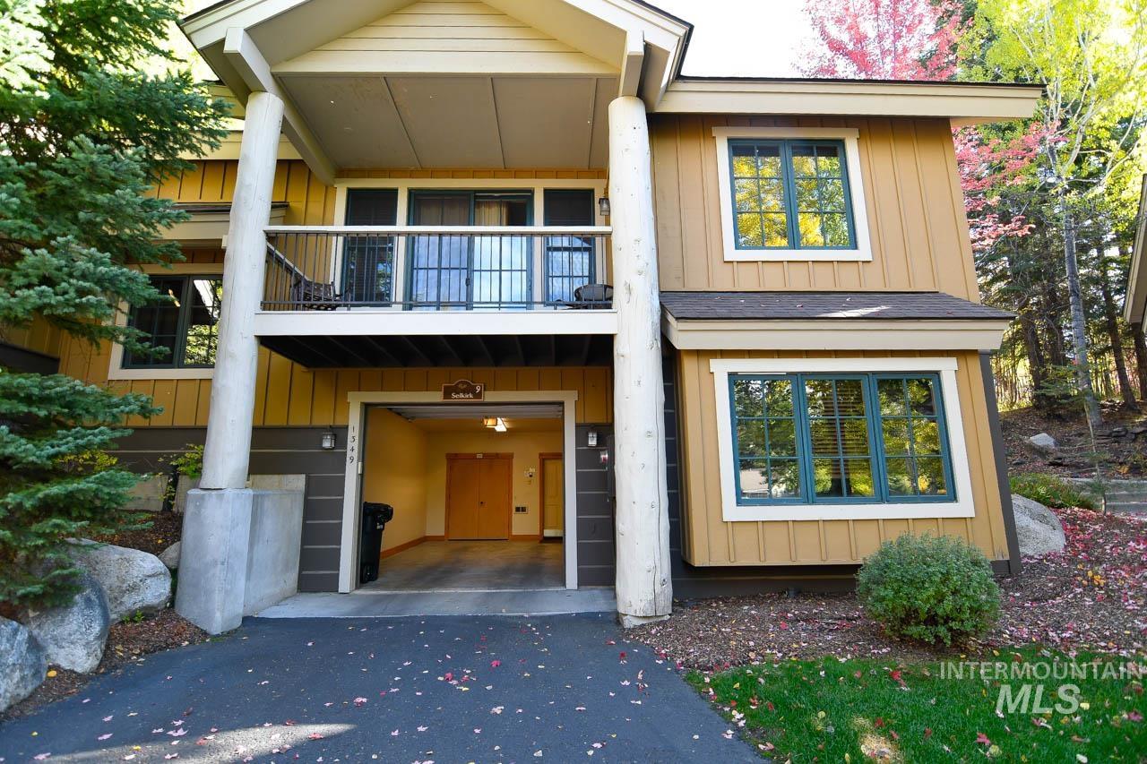 1349 Hearthstone Court