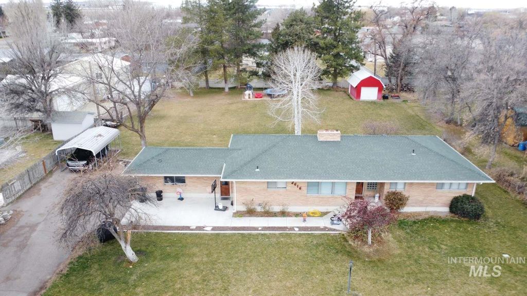 Photo of 2616 Burton Ave, Burley, ID 83318 (MLS # 98978858)