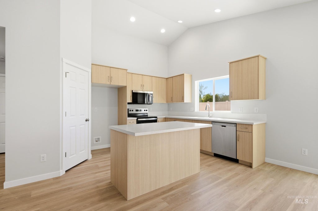 Photo of 1698 Dyer St, Middleton, ID 83644 (MLS # 98999178)