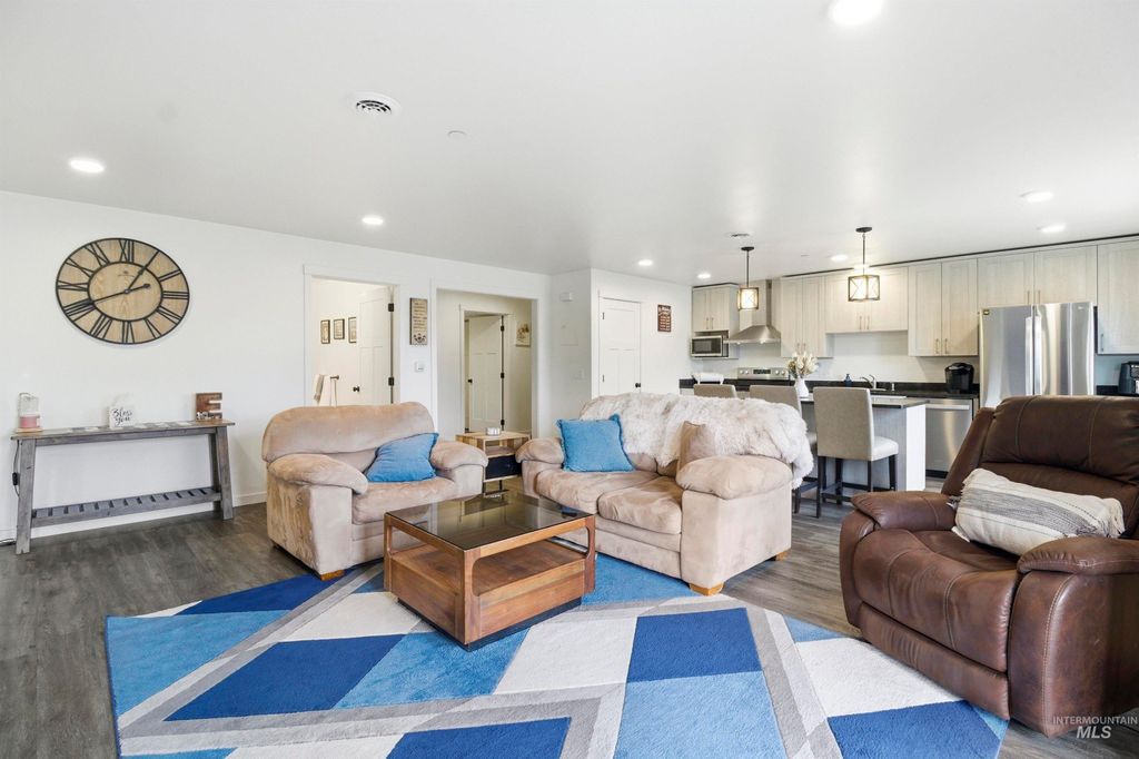 Photo of 109 N Almon Street #203 St, Moscow, ID 83843 (MLS # 98978637)