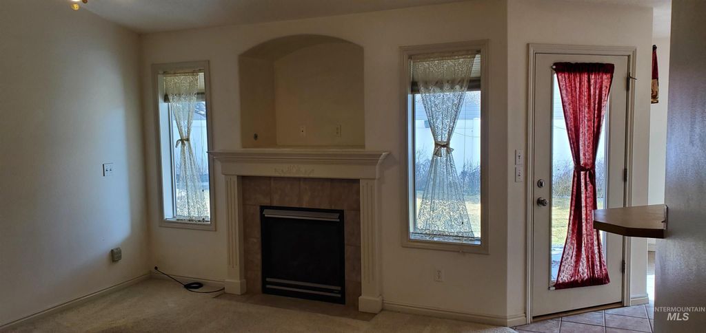 Photo of 1000 N Rodeo St, Parma, ID 83660 (MLS # 98974265)