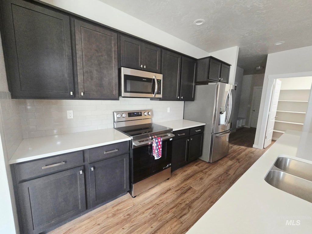 Photo of 5333 N Adale Ave, Meridian, ID 83646 (MLS # 98995713)