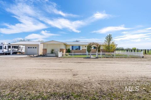 Photo of 6110 Hwy 52, New Plymouth, ID 83655 (MLS # 98944446)
