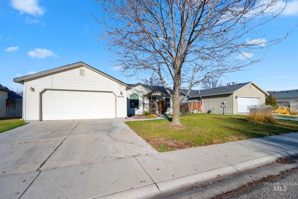 Photo of 6530 W. Parapet Dr, Boise, ID 83714 (MLS # 98969673)