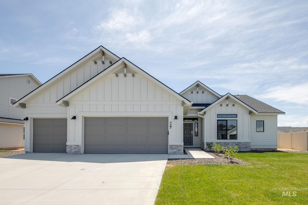 Photo of 17393 N Aspen Springs Way, Nampa, ID 83687 (MLS # 98970099)