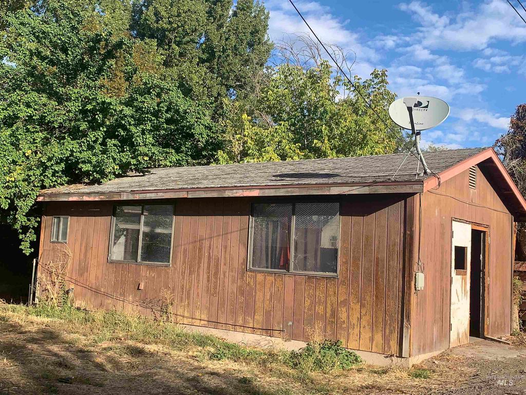 Photo of 1435 Normal Ave, Burley, ID 83318 (MLS # 98963814)