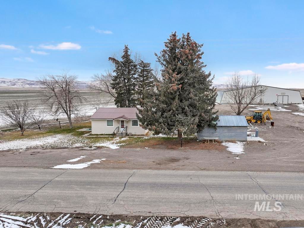 Photo of 1408 S 600 W, Oakley, ID 83346 (MLS # 98971658)