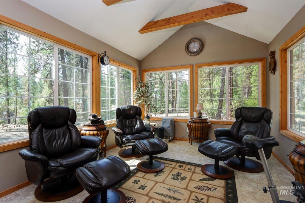 Photo of 12 Larch Circle, Idaho City, ID 83631 (MLS # 98982669)